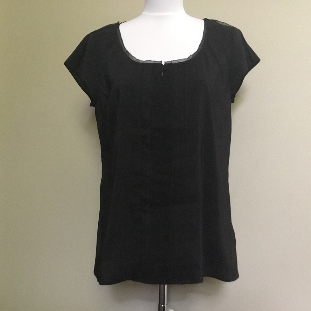 3/$15 WHBM black silk pleated short sleeve top S